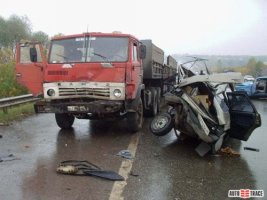 auto_accident_crash_004.jpg