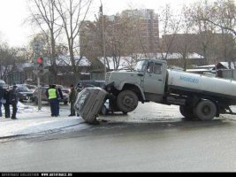 auto_accident_crash_005.jpg