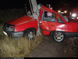 auto_accident_crash_019.jpg