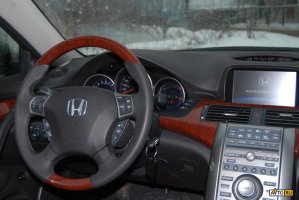 honda_legend_2008_2.jpg