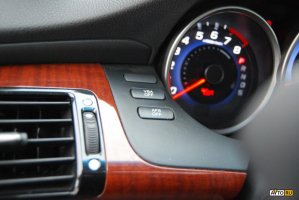 honda_legend_2008_14.jpg