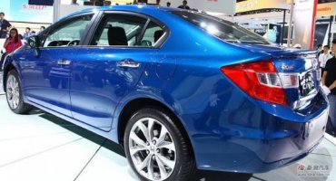 car_18040010.jpg