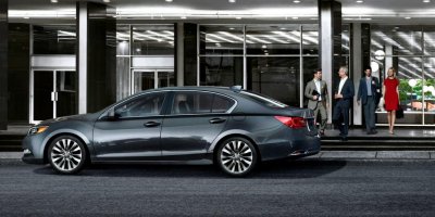 2014-rlx-exterior-with-advance-package-in-graphite-luster-metallic-building-entrance-8.jpg