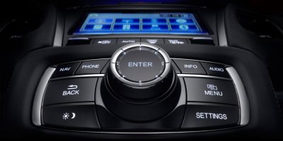 2014-rlx-interior-with-advance-package-with-ebony-interior-navigation-controls.jpg