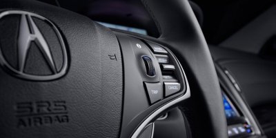 2014-rlx-interior-with-advance-package-with-ebony-interior-right-steering-wheel-controls.jpg