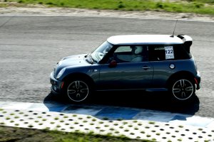 mini1.jpg